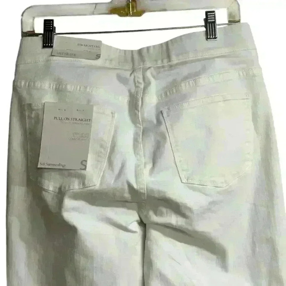 SOFT SURROUNDINGS WHITE STRAIGHT LEG PULL ON JEAN SIZE SMALL INSEAM 30” - Picture 5 of 11